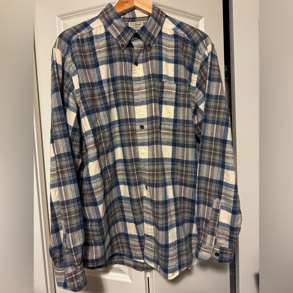 LL Bean Men's Scotch Plaid Flannel Shirt, Traditional Fit